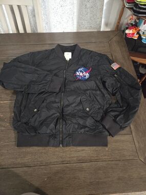 H&M NASA MA-1 Bomber Jacket Black Nylon Flight Coat with Patches Men's Size M